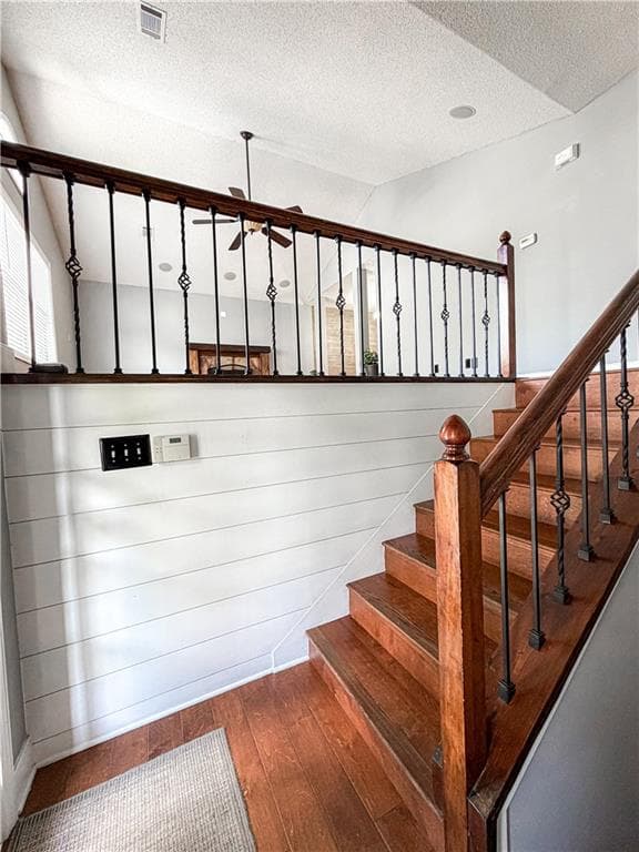3 bedroom, 2 bathroom, 1,480 sq ft single family residence for sale at 37 Alston Lane, Marietta, GA 30060 — photo 5