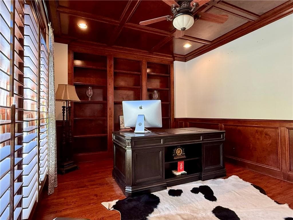 5 bedroom, 5 bathroom, 5,265 sq ft single family residence for sale at 4296 Bristlecone Drive, Marietta, GA 30064 — photo 9