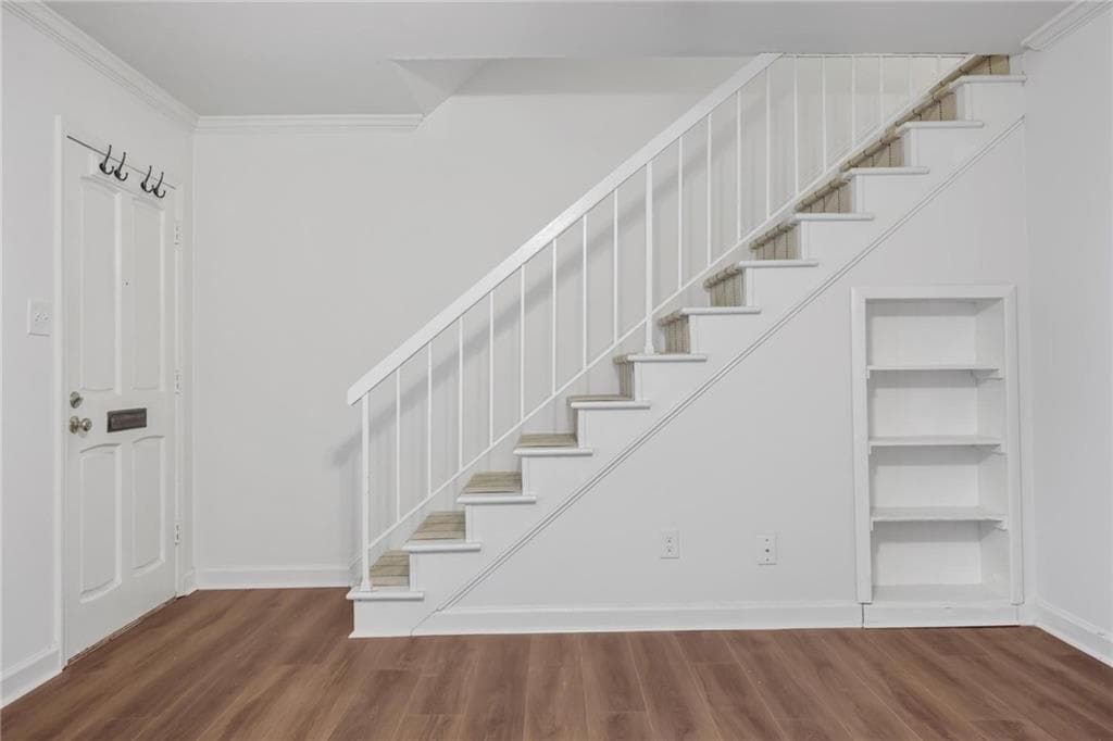 2 bedroom, 2 bathroom, 1,100 sq ft townhouse for sale at 122 Woodmere Square, Atlanta, GA 30327 — photo 10