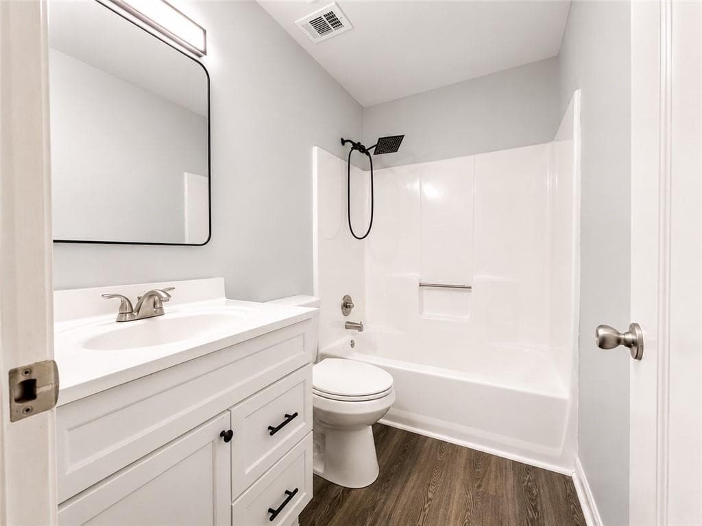 3 bedroom, 2 bathroom, 1,681 sq ft single family residence for rent at 4798 Kings Crossing Drive, Kennesaw, GA 30144 for $2,100 a month — photo 8