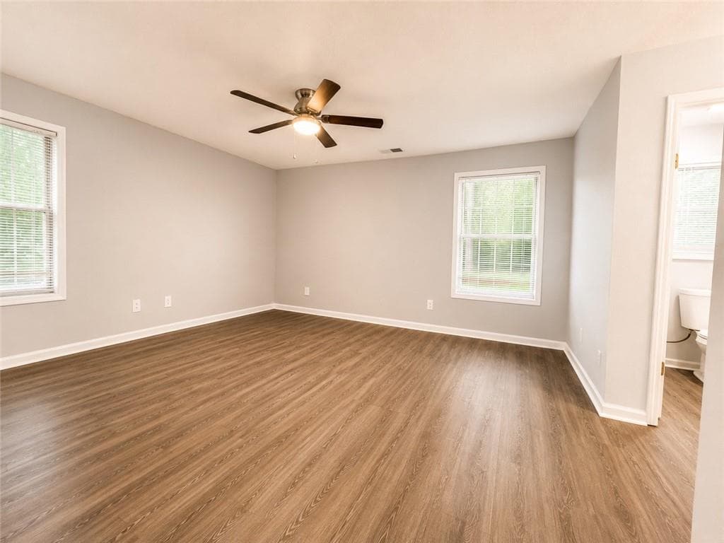 3 bedroom, 2 bathroom, 1,681 sq ft single family residence for rent at 4798 Kings Crossing Drive, Kennesaw, GA 30144 for $2,100 a month — photo 9