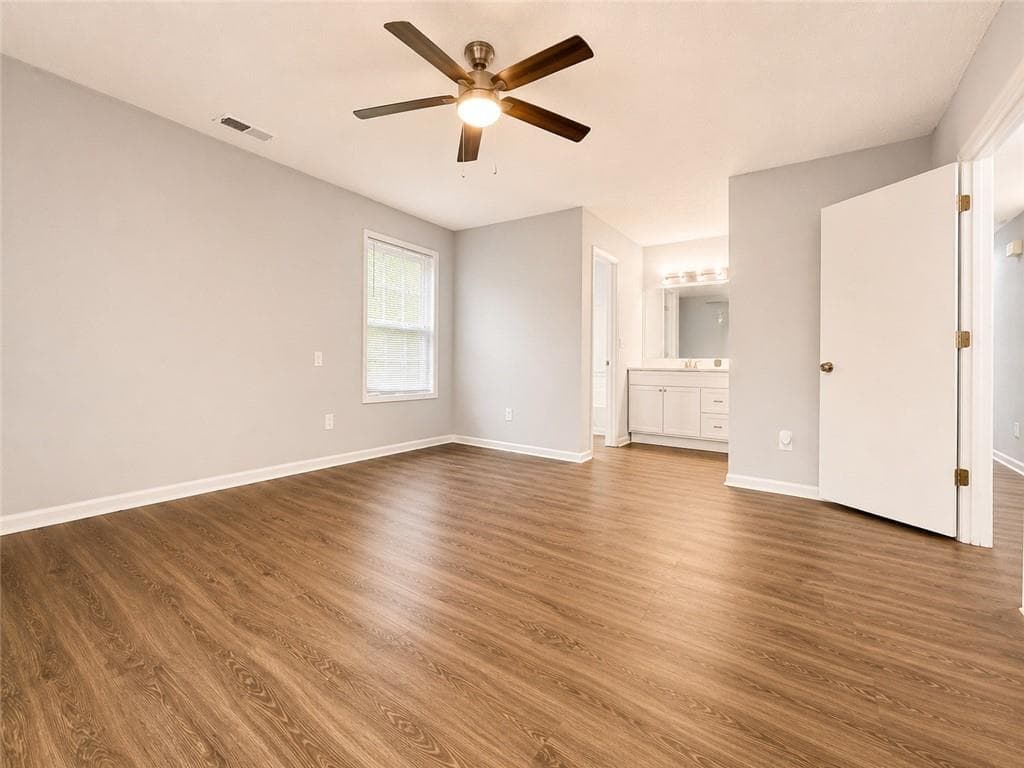 3 bedroom, 2 bathroom, 1,681 sq ft single family residence for rent at 4798 Kings Crossing Drive, Kennesaw, GA 30144 for $2,100 a month — photo 10