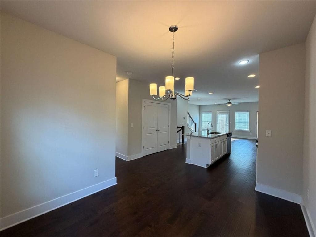 3 bedroom, 4 bathroom, 1,926 sq ft townhouse for rent at 3782 Oxford Circle, Doraville, GA 30340 for $2,800 a month — photo 4