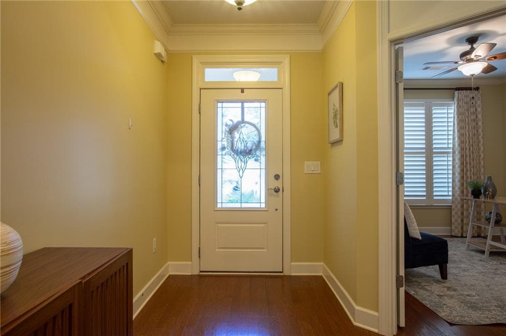 2 bedroom, 2 bathroom, 2,318 sq ft single family residence for sale at 3606 Cedarwood Lane, Gainesville, GA 30504 — photo 3