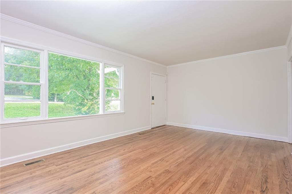 3 bedroom, 2 bathroom, 1,715 sq ft single family residence for sale at 3662 Brownley Drive, Macon, GA 31206 — photo 7