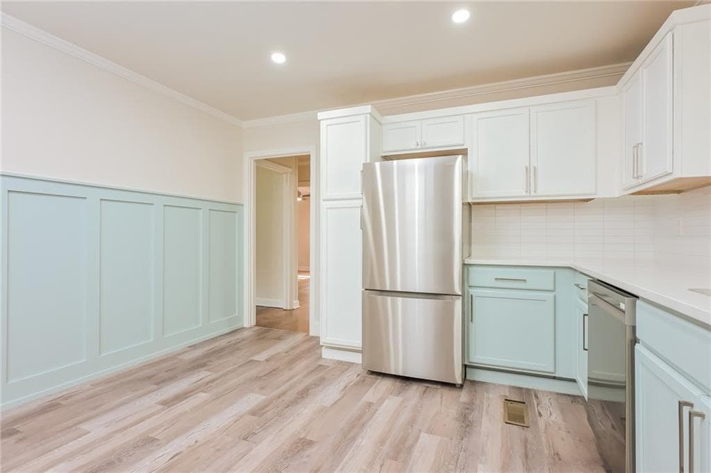 3 bedroom, 2 bathroom, 1,715 sq ft single family residence for sale at 3662 Brownley Drive, Macon, GA 31206 — photo 8