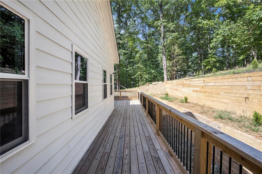 4 bedroom, 3 bathroom, 2,400 sq ft single family residence for rent at 3220 Sweetbriar Drive, Villa Rica, GA 30180 for $2,675 a month — photo 5