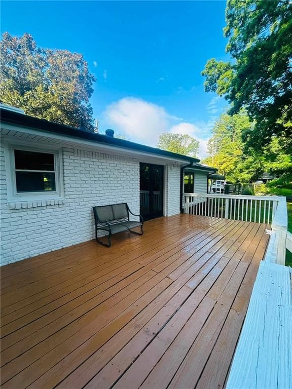 5 bedroom, 2 bathroom, 2,050 sq ft single family residence under contract at 1018 Oakton Drive, Marietta, GA 30060 — photo 9