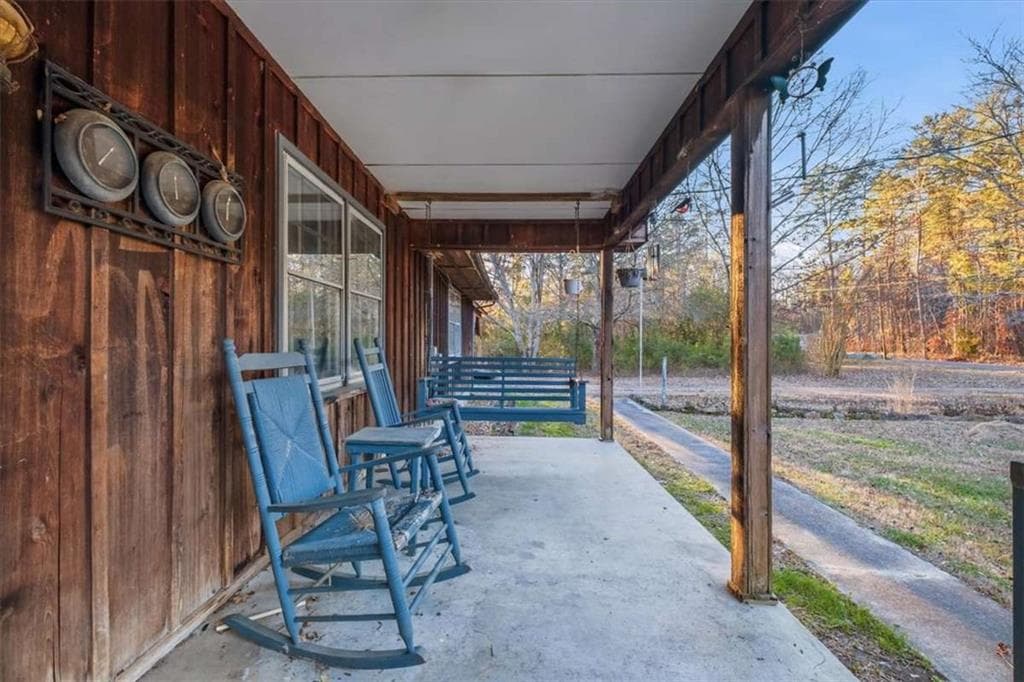 3 bedroom, 2 bathroom, 2,244 sq ft single family residence under contract at 3905 Sloppy Floyd Lake Road, Summerville, GA 30747 — photo 2