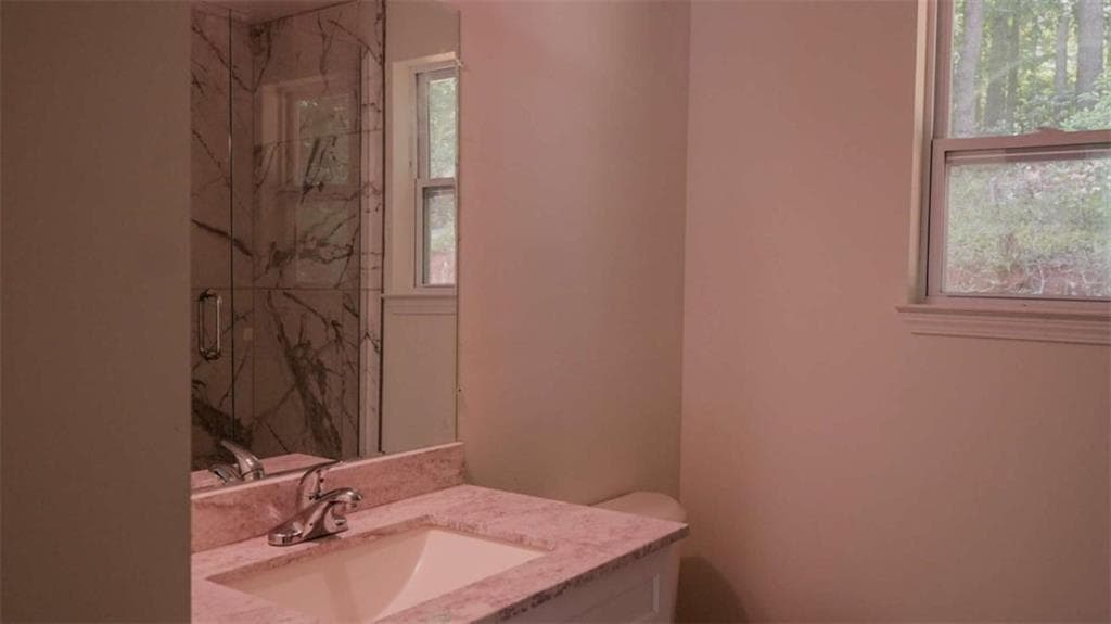 5 bedroom, 3 bathroom, 2,188 sq ft single family residence for sale at 378 Rue Cezzan, Lavonia, GA 30553 — photo 8