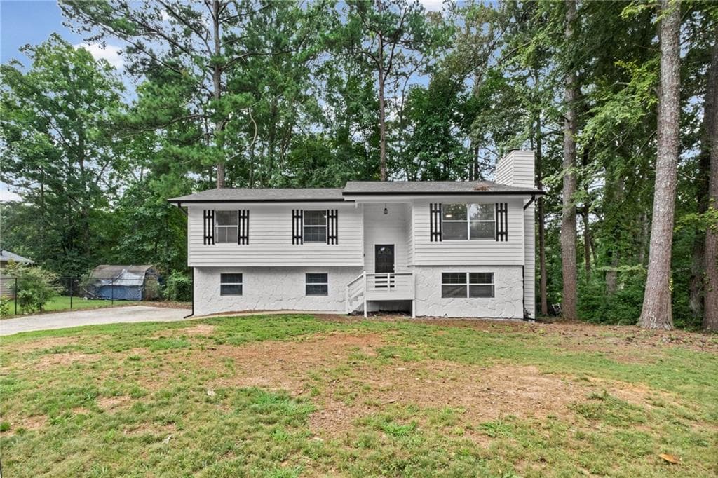 4 bedroom, 2 bathroom, 1,778 sq ft single family residence for sale at 2648 Smoke House Place, Marietta, GA 30064 — photo 4