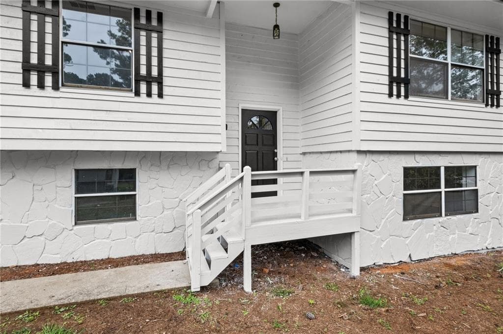 4 bedroom, 2 bathroom, 1,778 sq ft single family residence for sale at 2648 Smoke House Place, Marietta, GA 30064 — photo 5