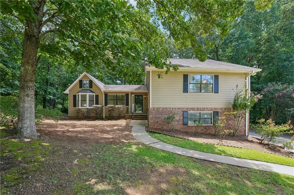 4 bedroom, 3 bathroom, 2,258 sq ft single family residence sold at 2192 Tully Wren, Marietta, GA 30066