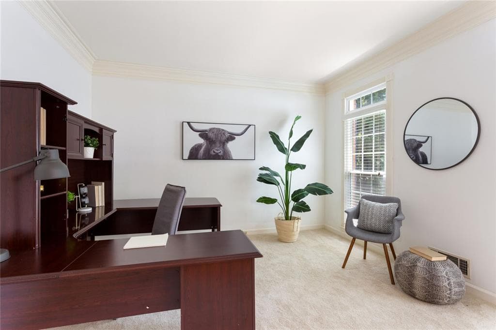 5 bedroom, 4 bathroom, 4,110 sq ft single family residence under contract at 9305 Mackinac Drive, Johns Creek, GA 30022 — photo 7