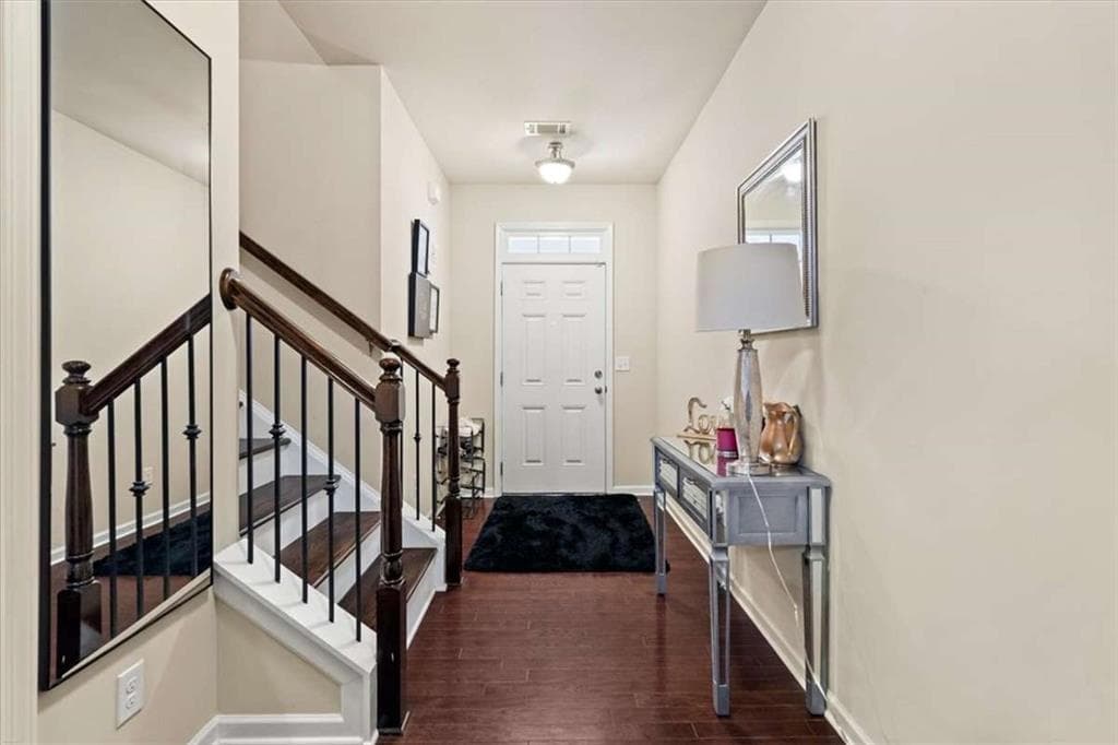 3 bedroom, 3 bathroom, 2,208 sq ft townhouse for sale at 36 Grampian Way 4, Marietta, GA 30008 — photo 5