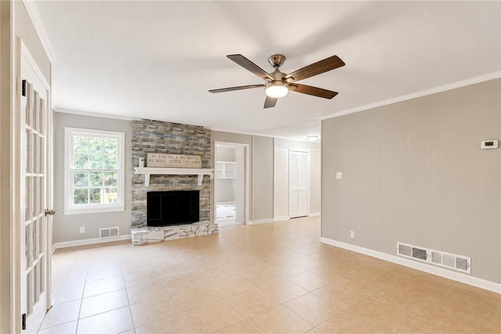 6 bedroom, 3 bathroom, 2,727 sq ft single family residence for sale at 759 Springwood Drive, Lilburn, GA 30047 — photo 5