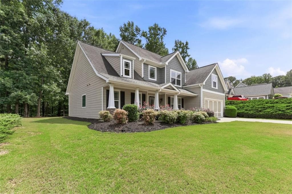 4 bedroom, 3 bathroom, 2,689 sq ft single family residence for sale at 5511 Woodstream Court, Gainesville, GA 30507 — photo 3