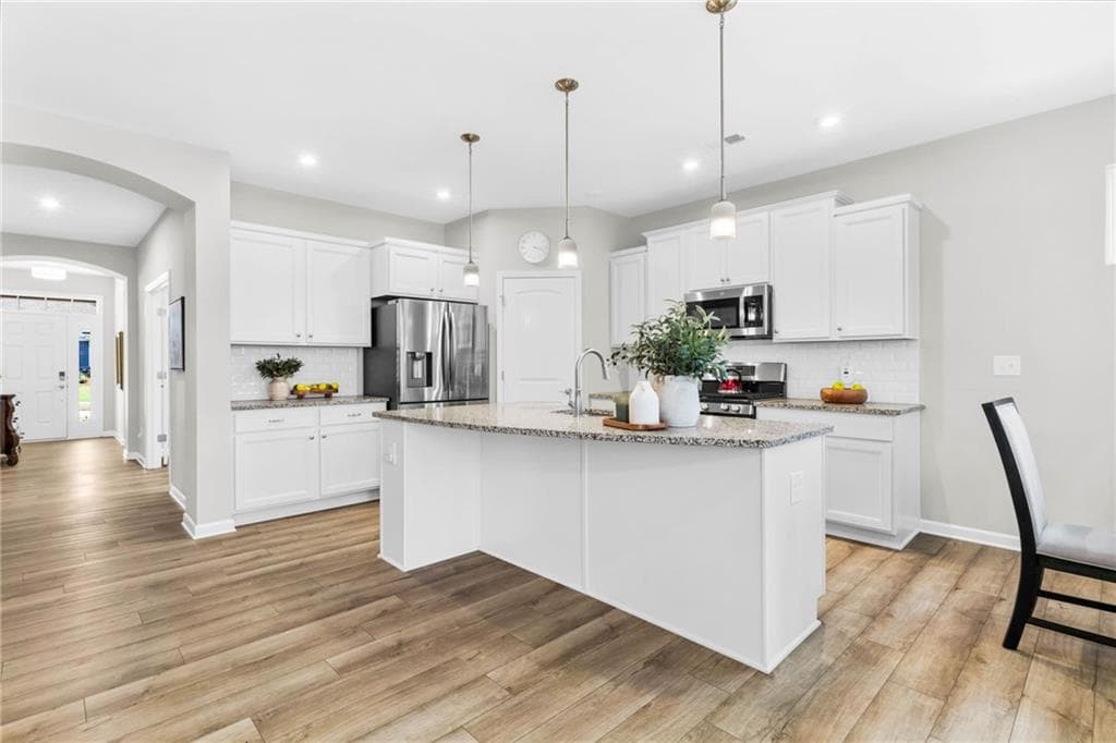 2 bedroom, 2 bathroom, 1,696 sq ft single family residence under contract at 127 Laurel Farms Lane, Dallas, GA 30157 — photo 6
