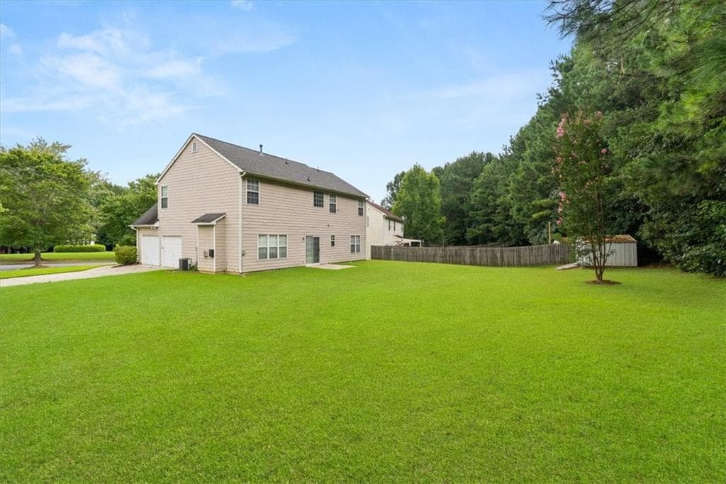 3 bedroom, 3 bathroom, 2,062 sq ft single family residence for rent at 7648 Cozy Lane, South Fulton, GA 30213 for $2,450 a month — photo 5