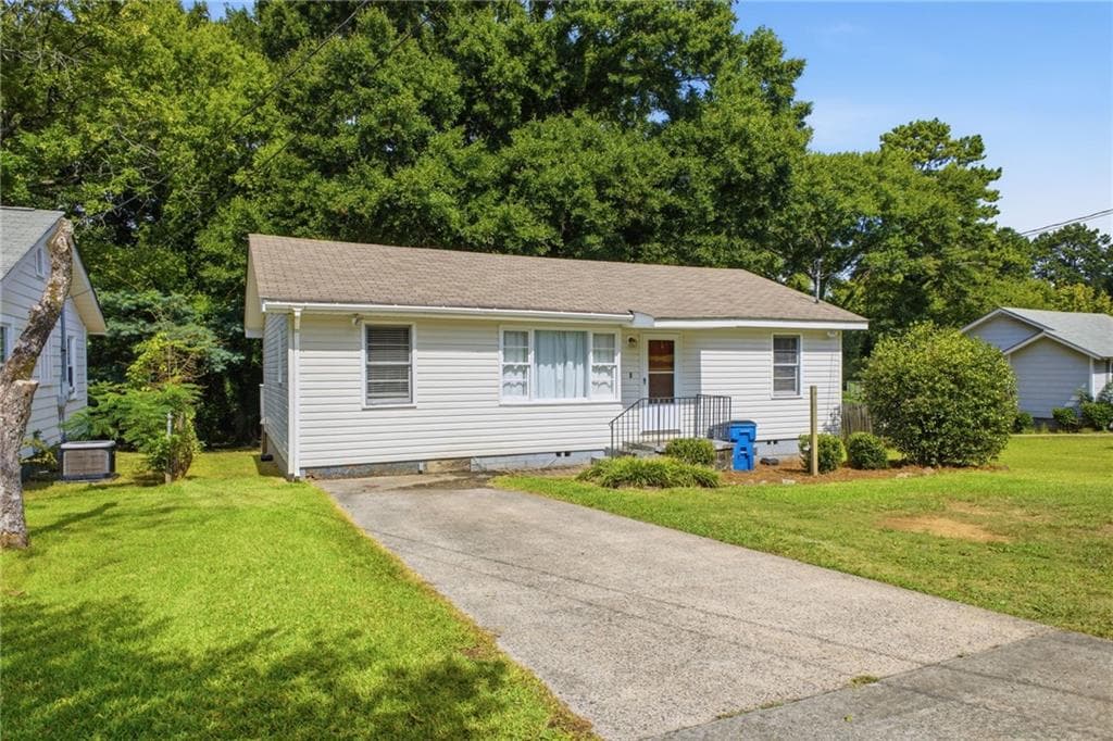 2 bedroom, 2 bathroom single family residence for sale at 2706.5 Maple Street, Rome, GA 30161 — photo 4
