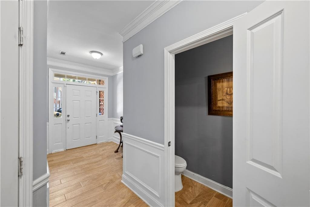 3 bedroom, 3 bathroom, 2,324 sq ft condominium for sale at 1546 Bouvier Place, Lawrenceville, GA 30043 — photo 7