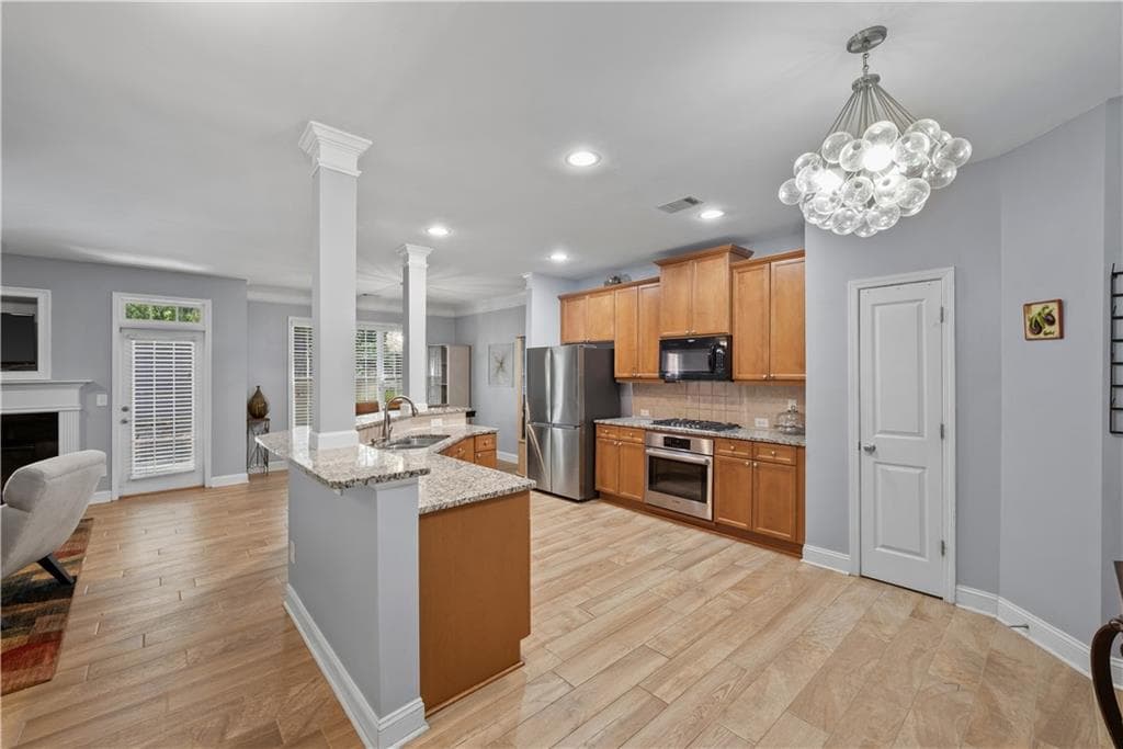 3 bedroom, 3 bathroom, 2,324 sq ft condominium for sale at 1546 Bouvier Place, Lawrenceville, GA 30043 — photo 8
