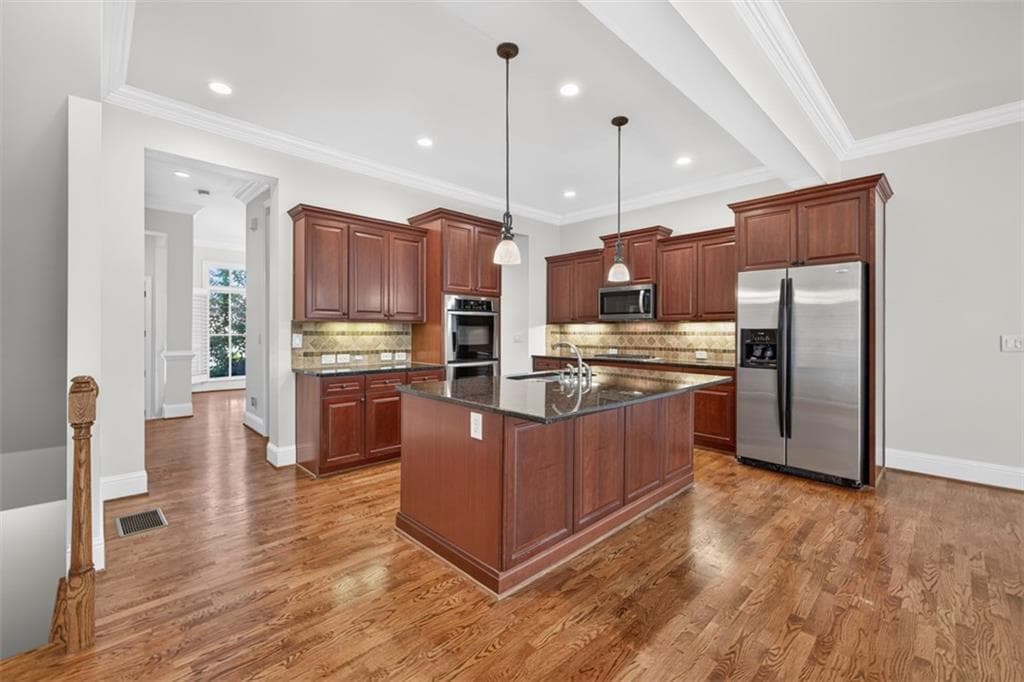4 bedroom, 4 bathroom, 2,696 sq ft townhouse for sale at 1012 Merrivale Chase, Roswell, GA 30075 — photo 3