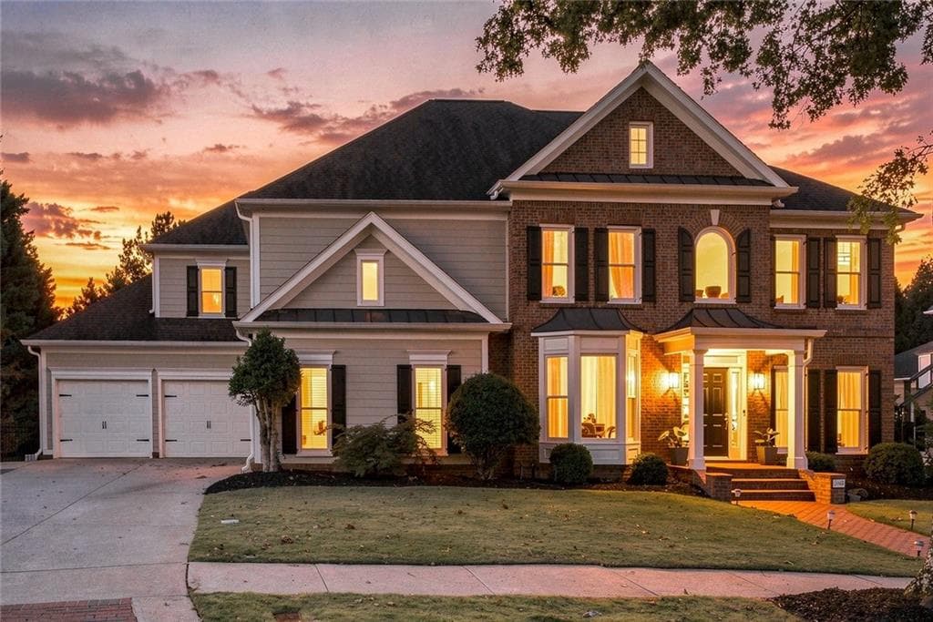 6 bedroom, 5 bathroom, 6,588 sq ft single family residence for sale at 1044 Meadow Club Court, Suwanee, GA 30024 — photo 2
