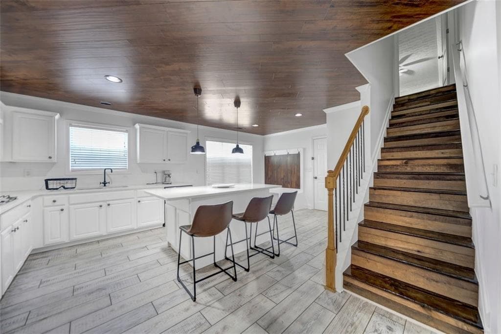 4 bedroom, 3 bathroom, 2,578 sq ft single family residence for sale at 529 Morning Place Way, Suwanee, GA 30024 — photo 3