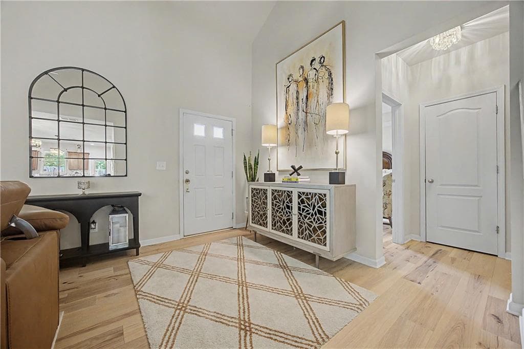 3 bedroom, 3 bathroom, 2,544 sq ft single family residence under contract at 1740 Walton Reserve Way, Austell, GA 30168 — photo 4