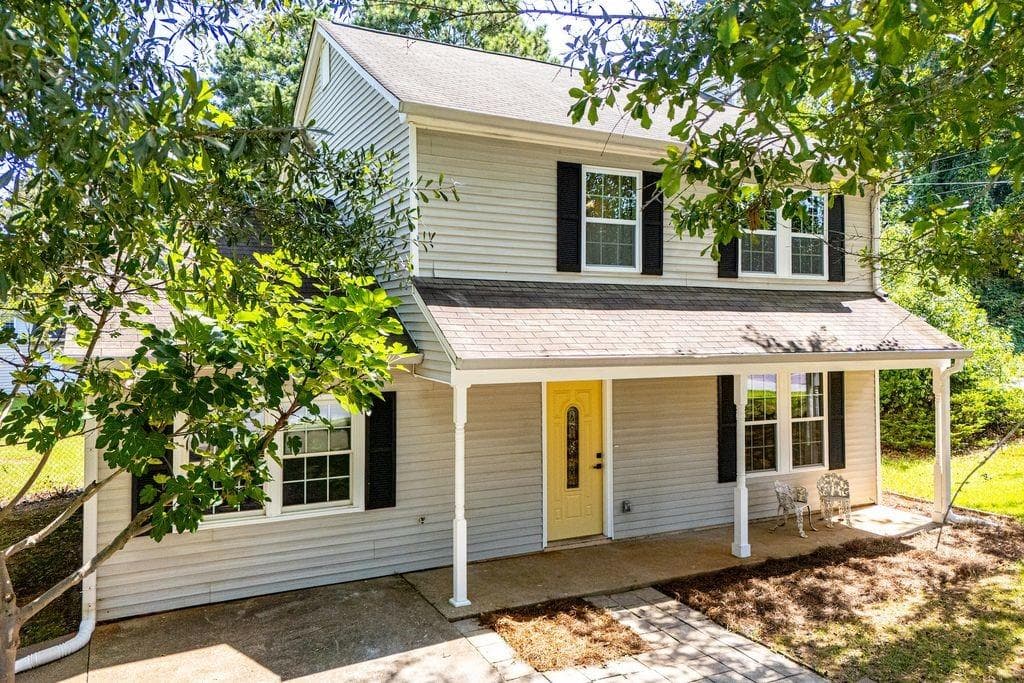 4 bedroom, 3 bathroom, 1,879 sq ft single family residence under contract at 2960 Pritchards Mill Trail, Douglasville, GA 30135 — photo 6