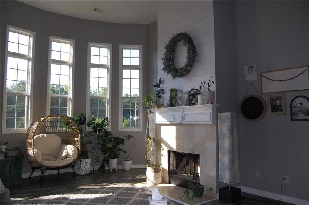 5 bedroom, 3 bathroom, 2,523 sq ft single family residence for sale at 1129 Jefferson Walk Cir, Jefferson, GA 30549 — photo 7