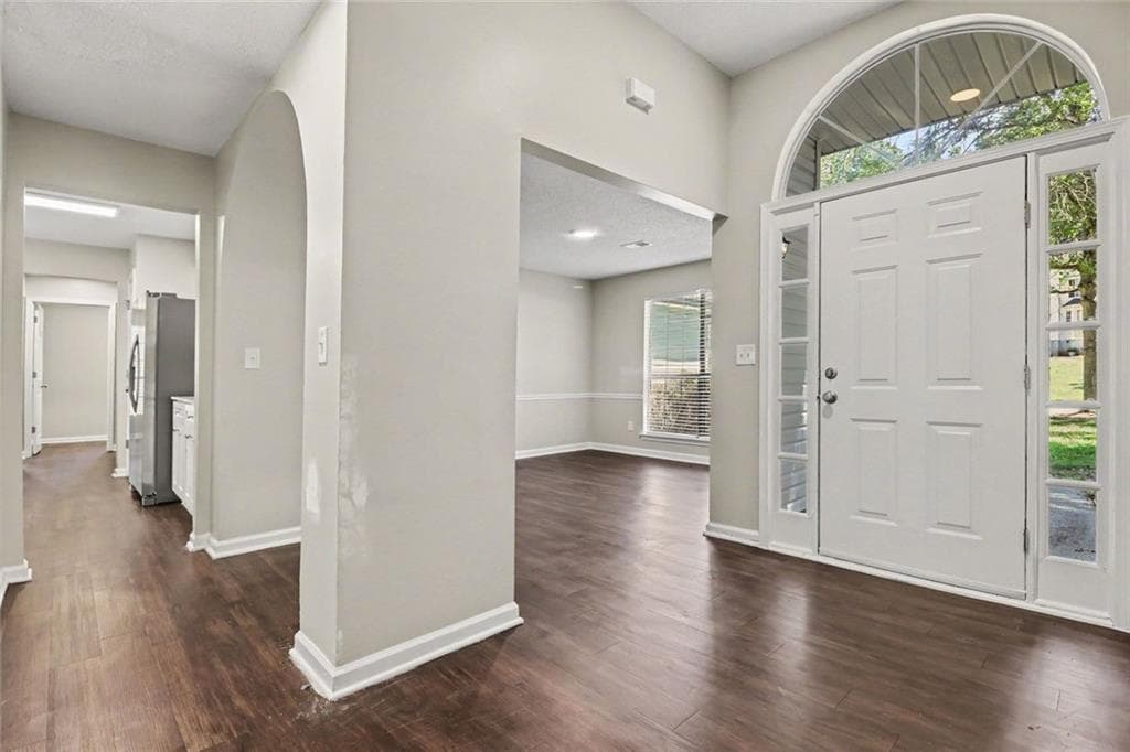 5 bedroom, 3 bathroom, 2,863 sq ft single family residence for sale at 2267 Rocksram Court, Buford, GA 30519 — photo 3