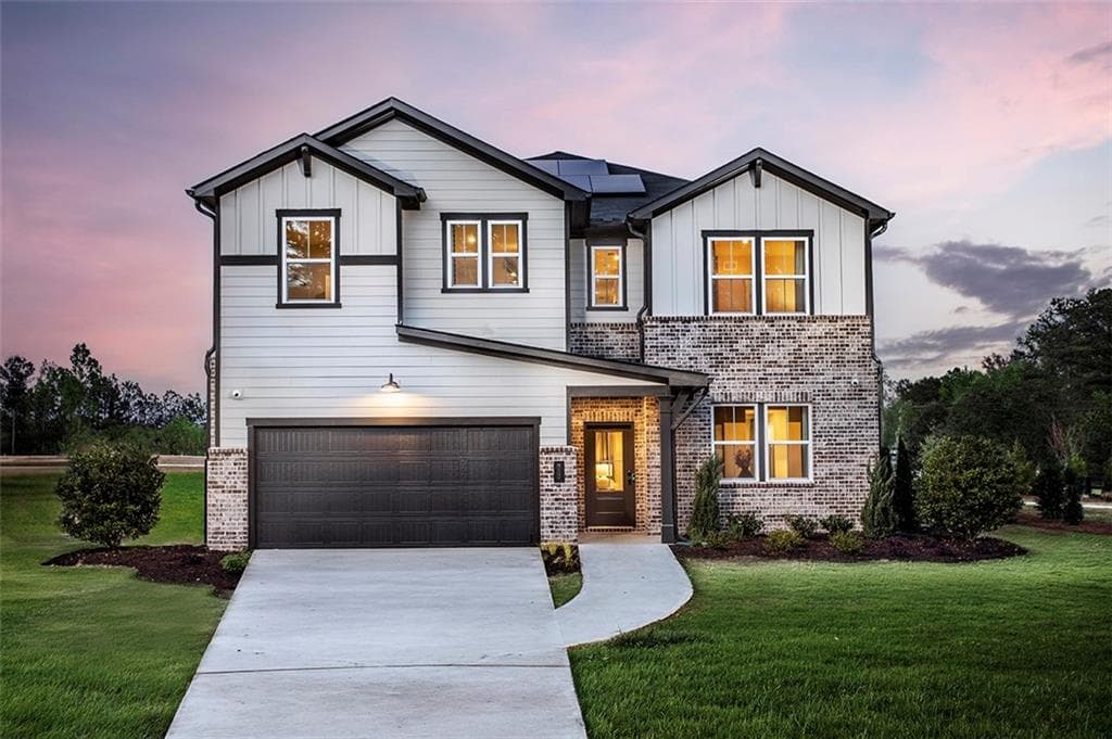 5 bedroom, 3 bathroom, 2,944 sq ft single family residence for sale at 814 Changeup Circle, Lawrenceville, GA 30043