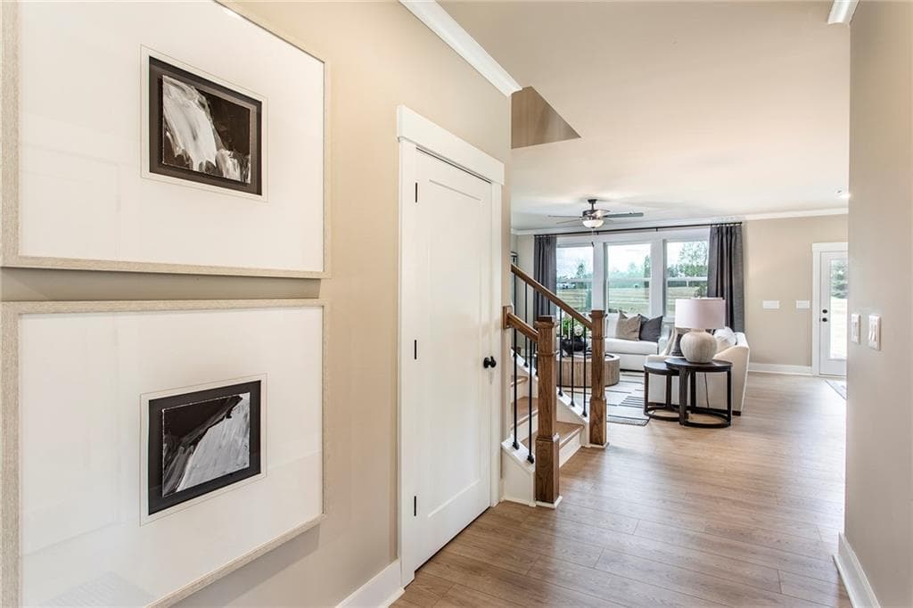 5 bedroom, 3 bathroom, 2,944 sq ft single family residence for sale at 814 Changeup Circle, Lawrenceville, GA 30043 — photo 3