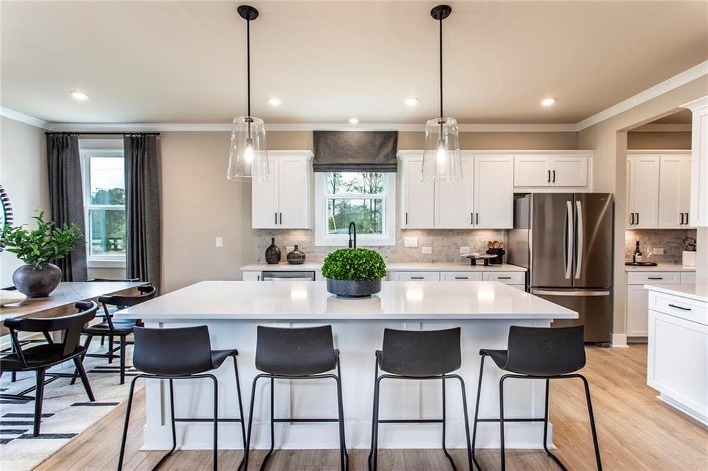 5 bedroom, 3 bathroom, 2,944 sq ft single family residence for sale at 814 Changeup Circle, Lawrenceville, GA 30043 — photo 7