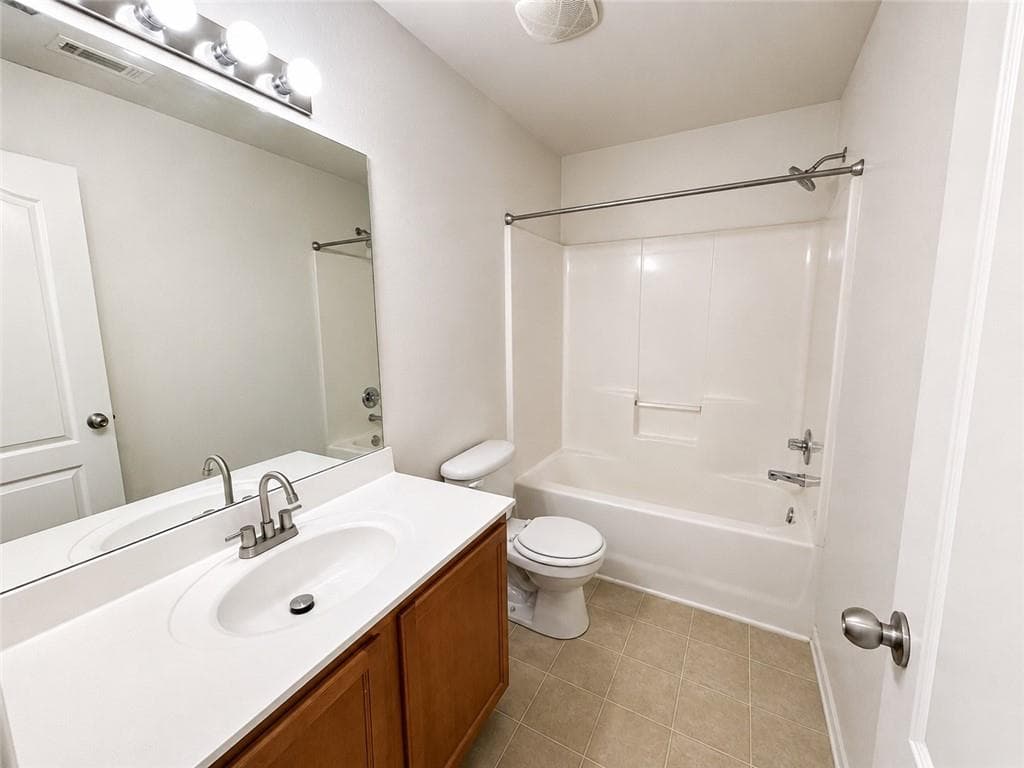 4 bedroom, 3 bathroom, 1,722 sq ft townhouse for rent at 6944 Rogers Point, Lithonia, GA 30058 for $1,850 a month — photo 8