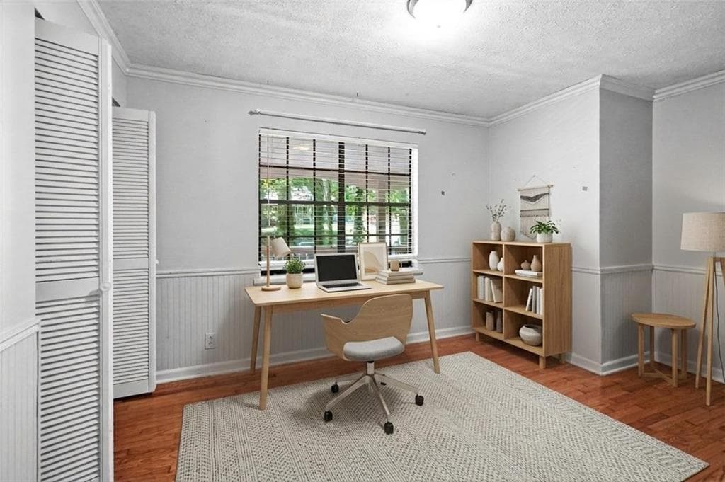 3 bedroom, 2 bathroom, 1,370 sq ft single family residence for sale at 367 Bedford Street, Marietta, GA 30064 — photo 6