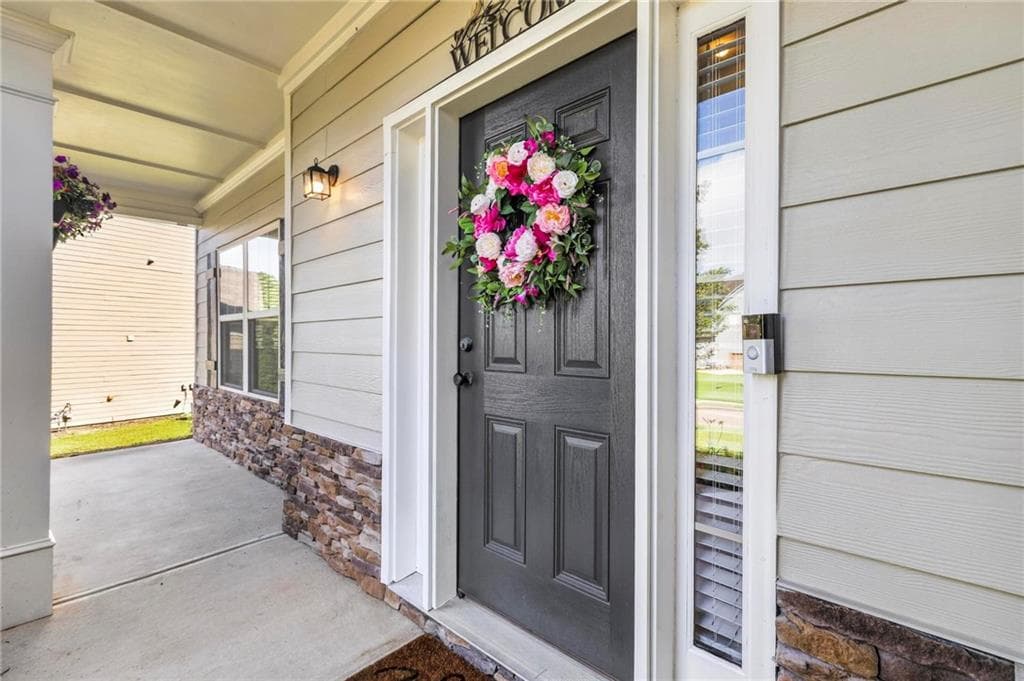 4 bedroom, 3 bathroom, 3,028 sq ft single family residence for sale at 2030 Boxwood Lane, Canton, GA 30114 — photo 4