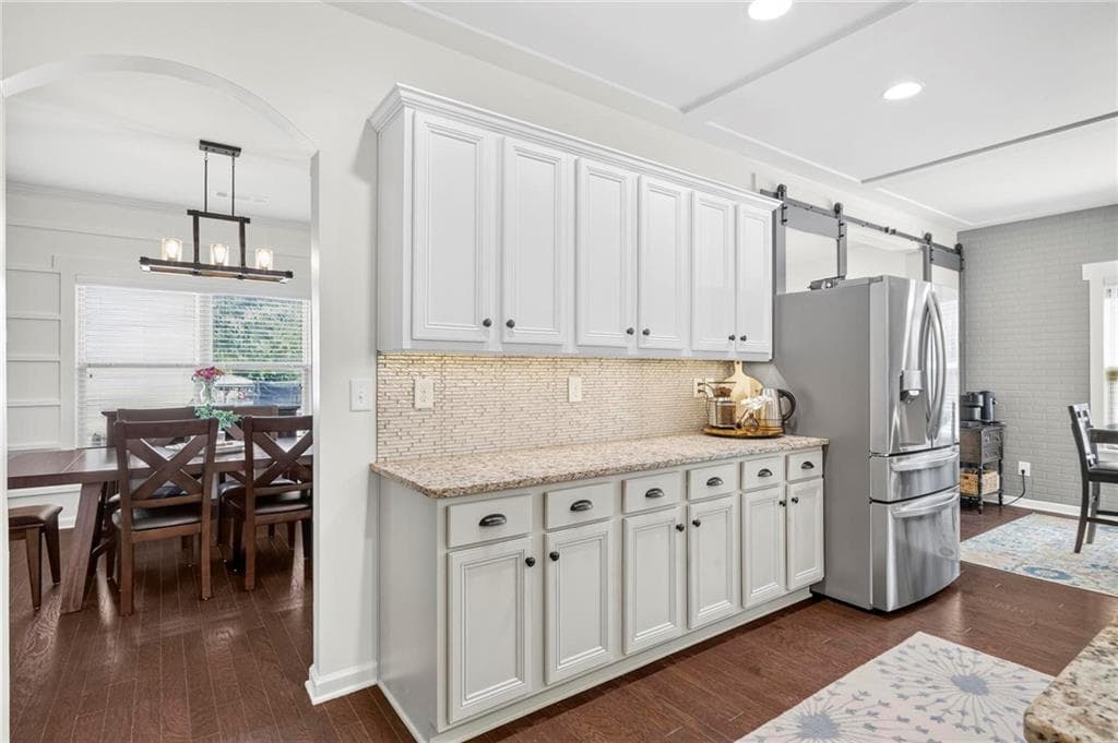 4 bedroom, 3 bathroom, 3,028 sq ft single family residence for sale at 2030 Boxwood Lane, Canton, GA 30114 — photo 9