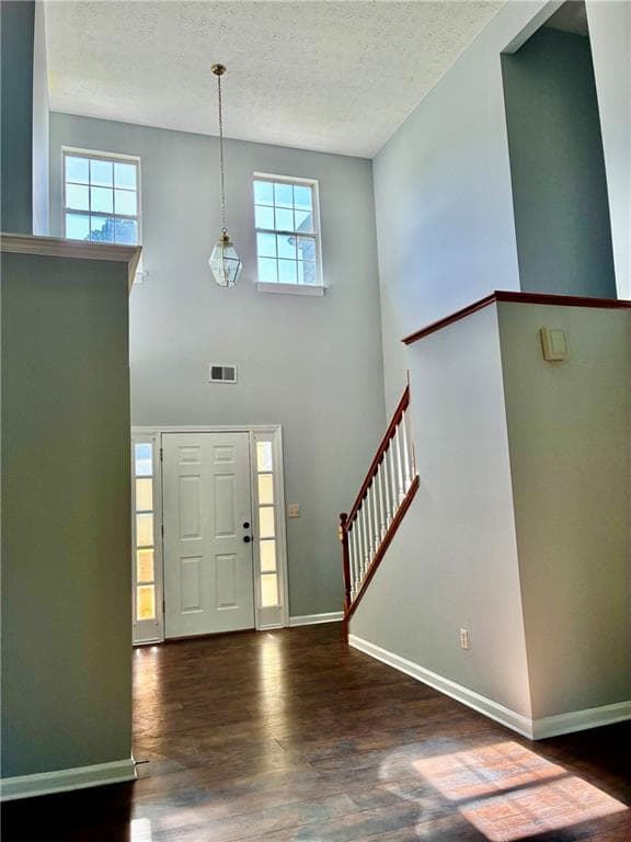 3 bedroom, 3 bathroom, 2,247 sq ft single family residence for rent at 3449 Benthollow Lane, Duluth, GA 30096 for $2,300 a month — photo 3