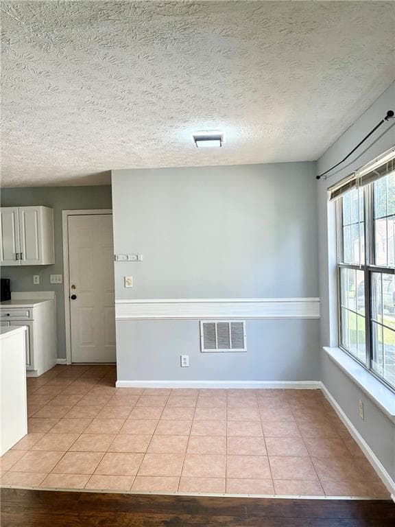 3 bedroom, 3 bathroom, 2,247 sq ft single family residence for rent at 3449 Benthollow Lane, Duluth, GA 30096 for $2,300 a month — photo 8