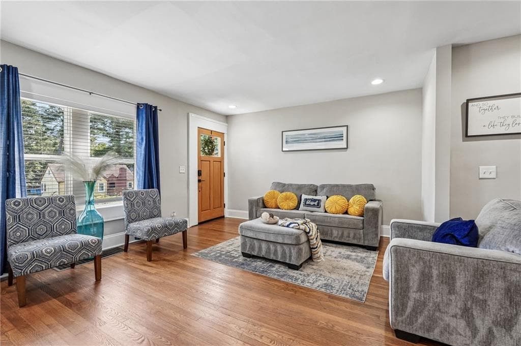 3 bedroom, 2 bathroom, 1,498 sq ft single family residence under contract at 1853 Beecher Road, Atlanta, GA 30310 — photo 10