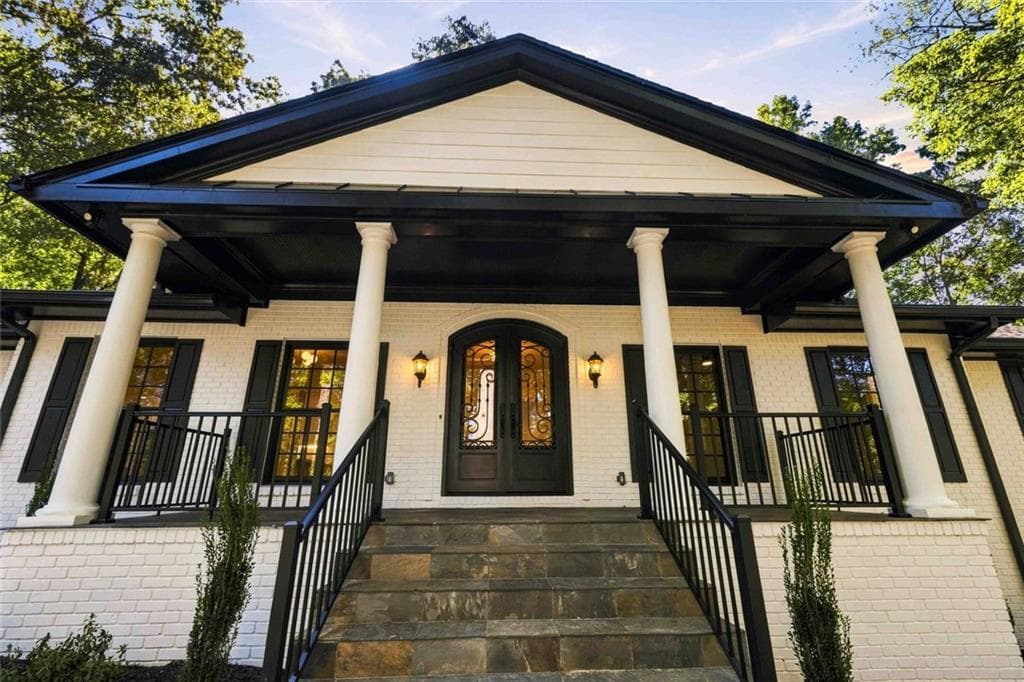 7 bedroom, 6 bathroom, 5,864 sq ft single family residence for sale at 510 River Valley Road, Sandy Springs, GA 30328 — photo 2