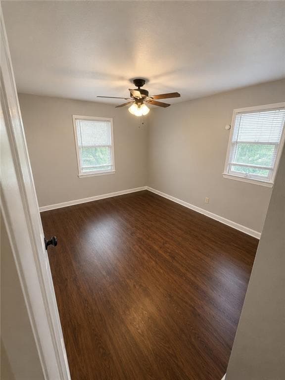 5 bedroom, 2 bathroom, 2,700 sq ft single family residence for sale at 7528 Pembrook Court, Riverdale, GA 30274 — photo 5