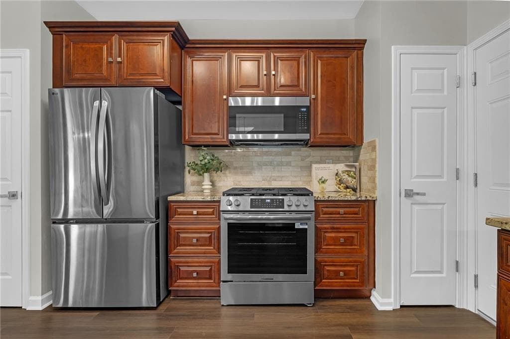 3 bedroom, 3 bathroom, 1,552 sq ft single family residence for sale at 415 Wittenridge Court, Alpharetta, GA 30022 — photo 10