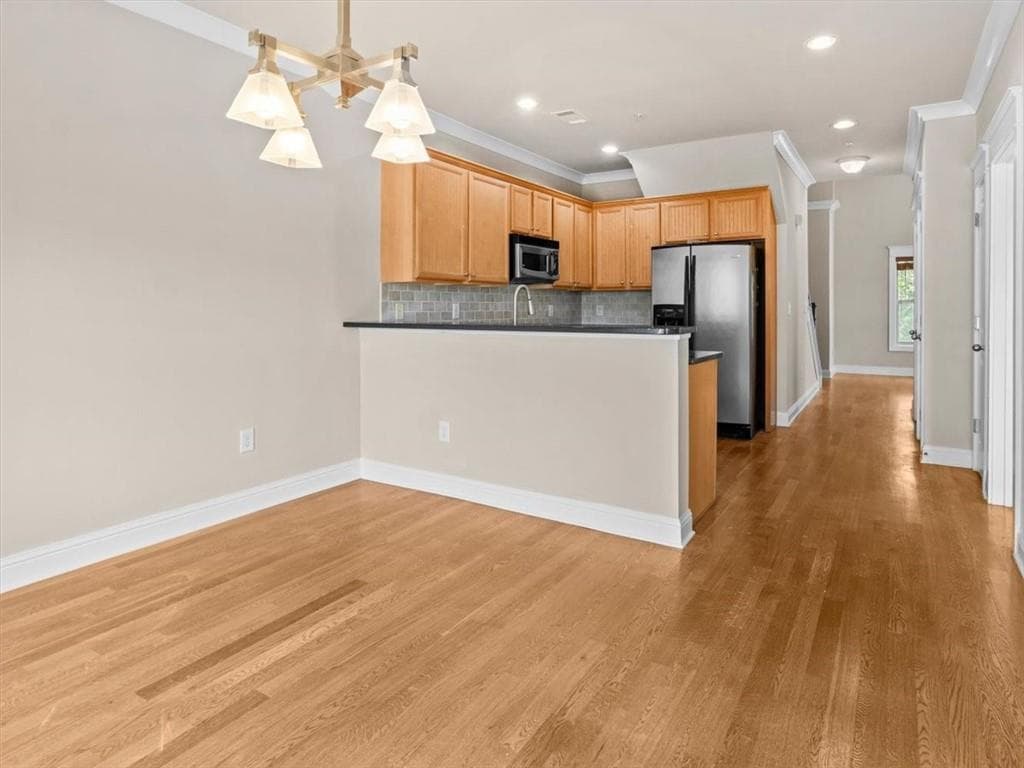 2 bedroom, 2 bathroom, 1,164 sq ft townhouse for rent at 655 Mead Street 8, Atlanta, GA 30312 for $2,295 a month — photo 9