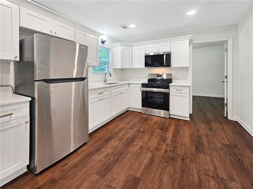 3 bedroom, 1 bathroom, 952 sq ft single family residence for sale at 373 Floyd Street, Smyrna, GA 30082 — photo 10