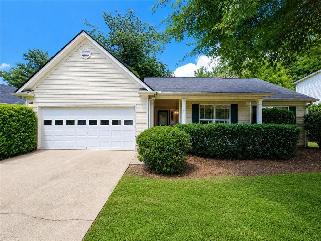 3 bedroom, 2 bathroom, 1,575 sq ft single family residence sold at 3418 Washington Cmns, Kennesaw, GA 30144