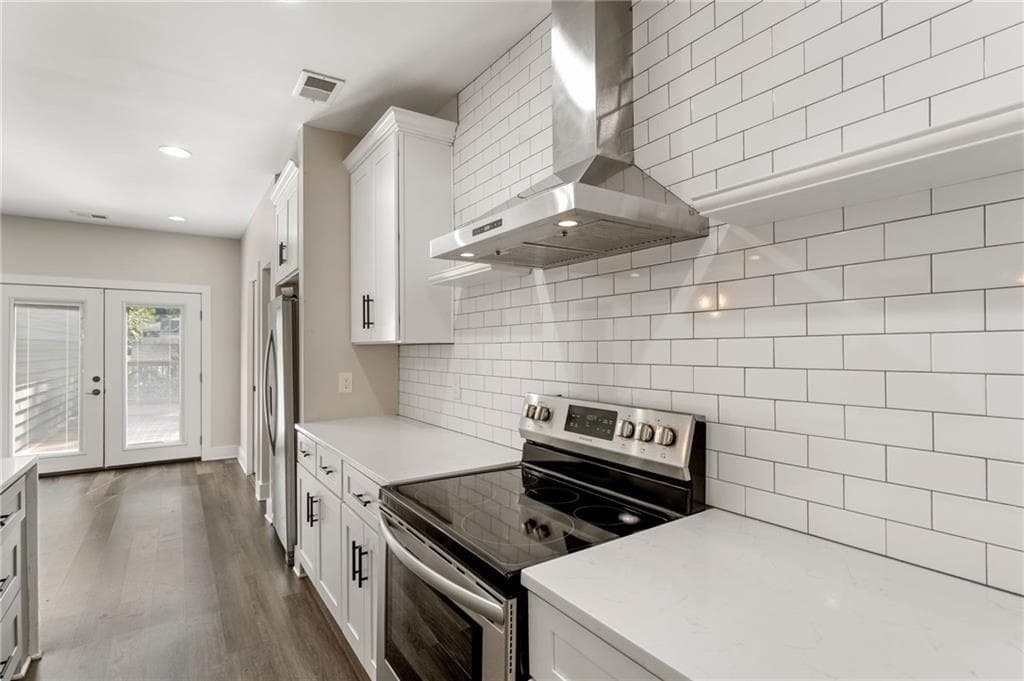 3 bedroom, 3 bathroom, 1,662 sq ft single family residence for sale at 1140 Oakland Drive, Atlanta, GA 30310 — photo 7